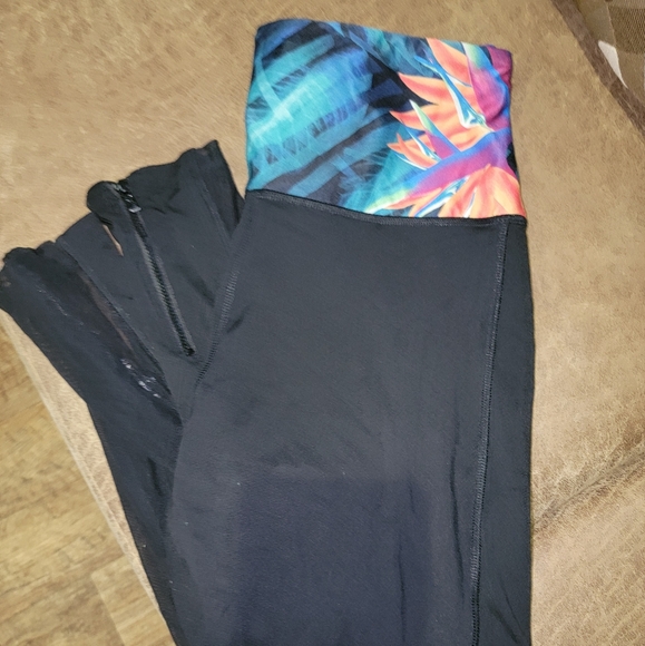 PINK Victoria's Secret Pants - Pink leggings